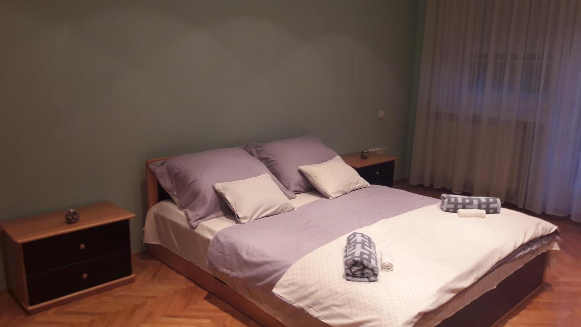 Bed and Breakfast Pero Panzio Debrecen Exterior foto